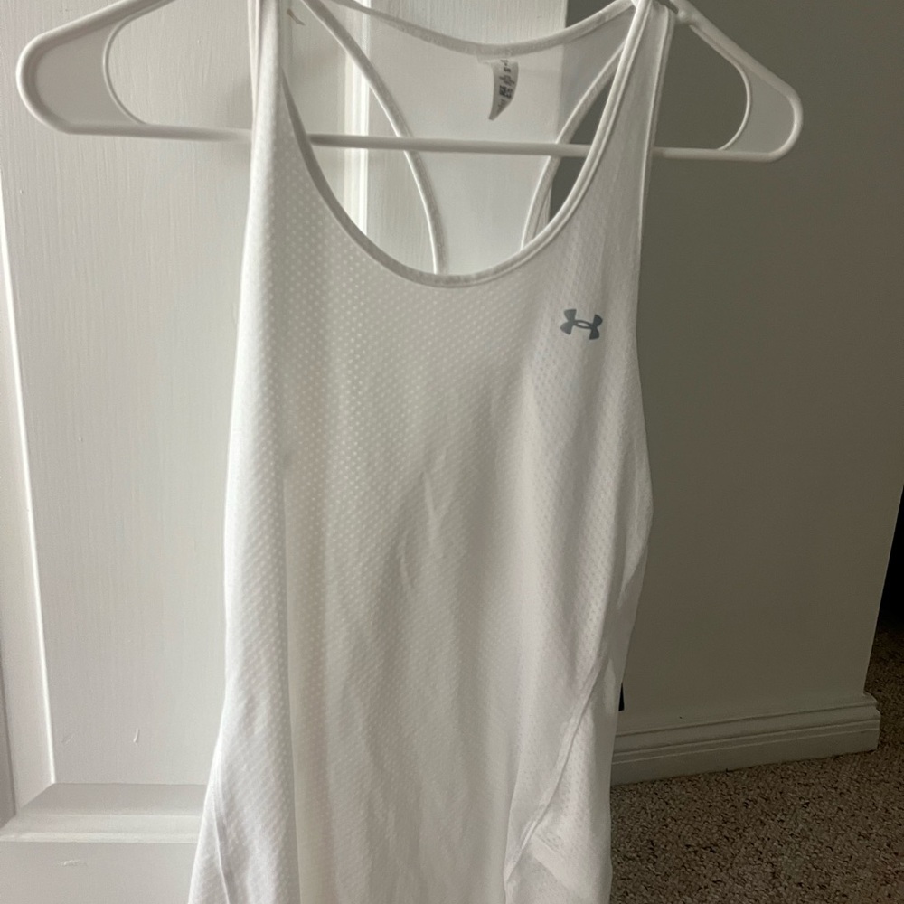 NWT Under Armour tank Small